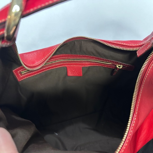 AUTHENTIC GUCCI - HORSEBIT MEDIUM RED LEATHER HOBO BAG (VINTAGE) - Picture 5 of 7